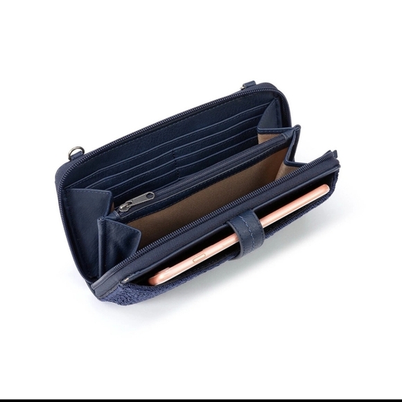 NWOT The Sak Iris Smartphone Crossbody - Picture 4 of 16